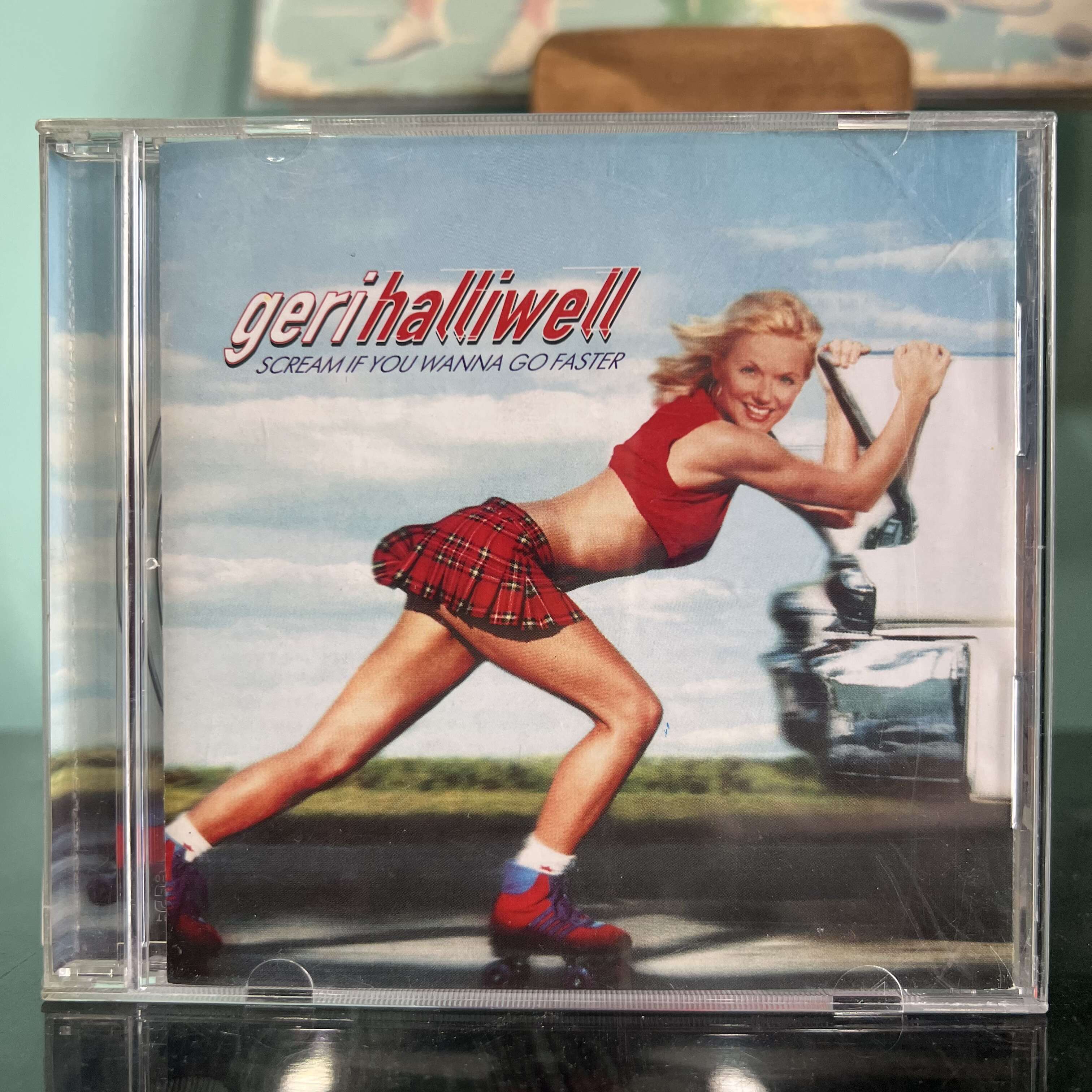 Geri Halliwell - Scream If You Wanna Go Faster