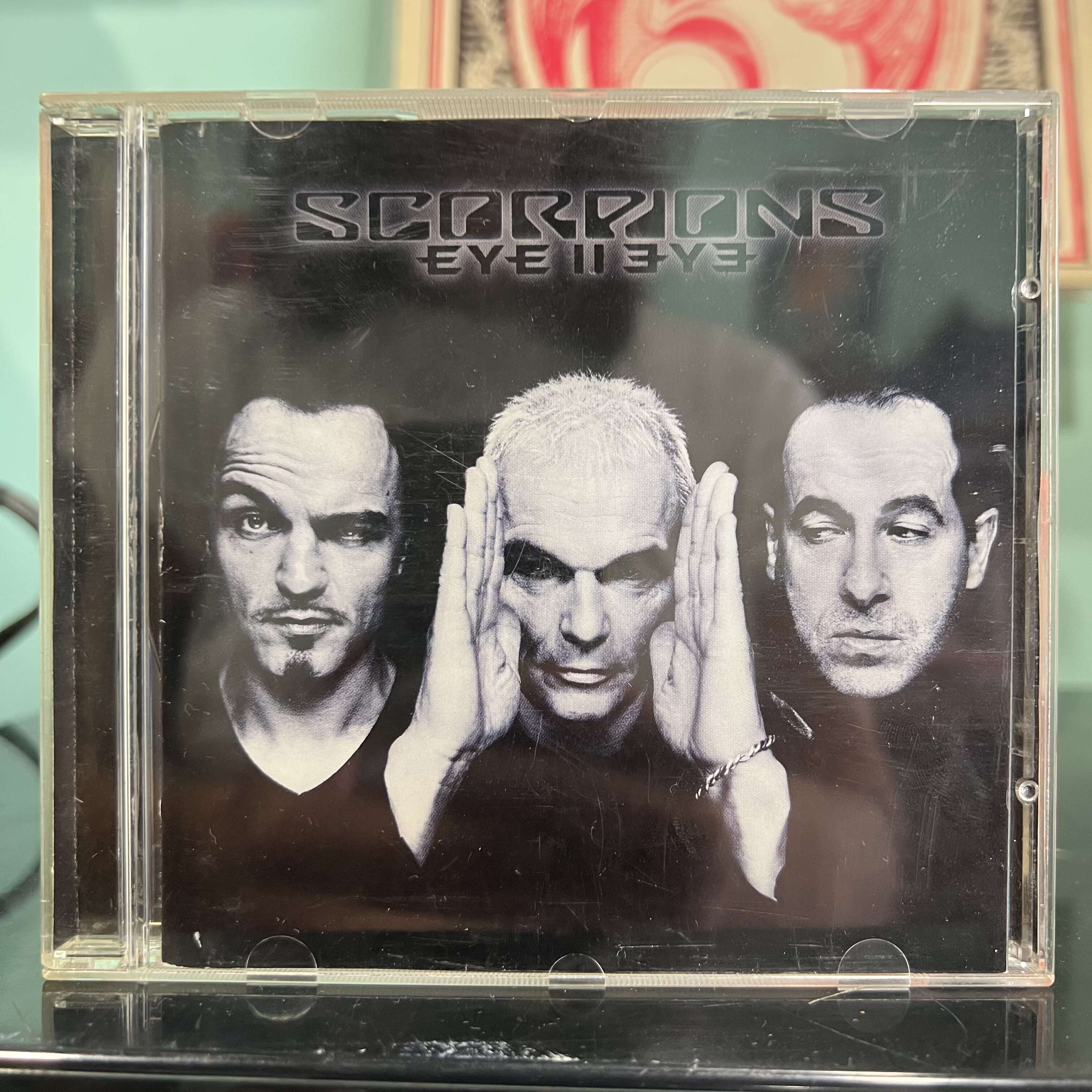 Scorpions - Eye II Eye