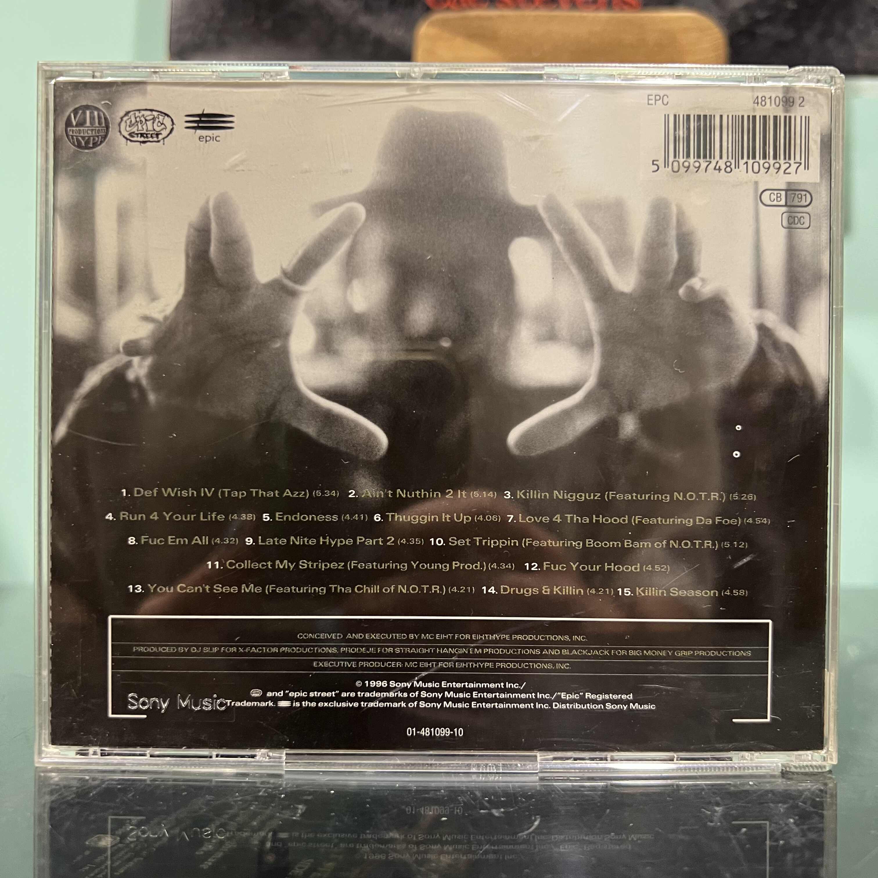 MC Eiht Featuring CMW - Death Threatz