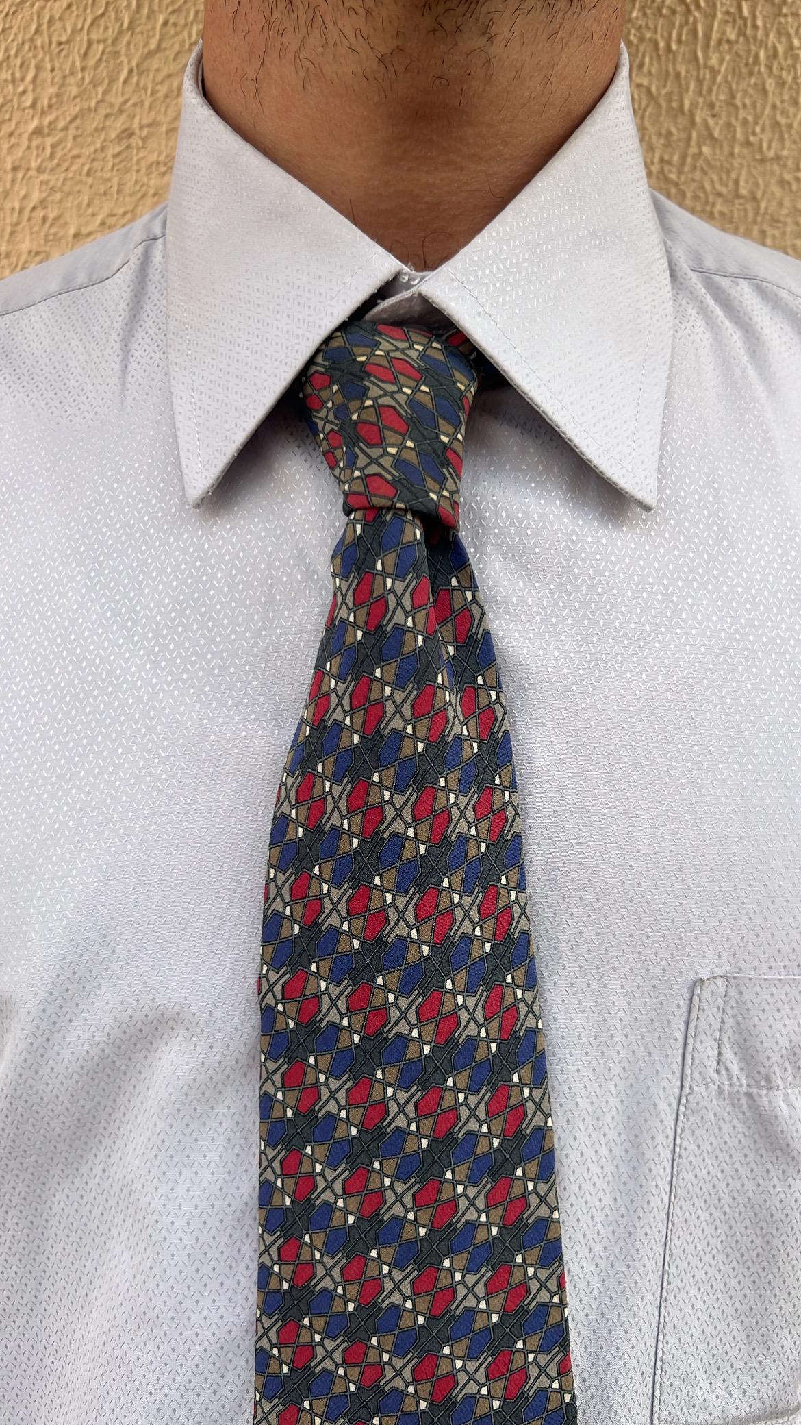 Vintage Geometric Tie