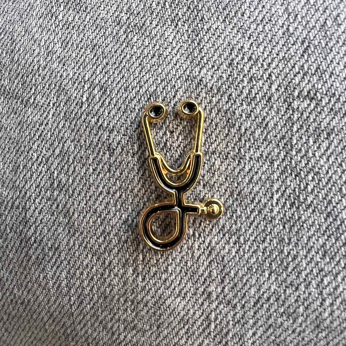 Stethoscope Enamel Pin (Gold)