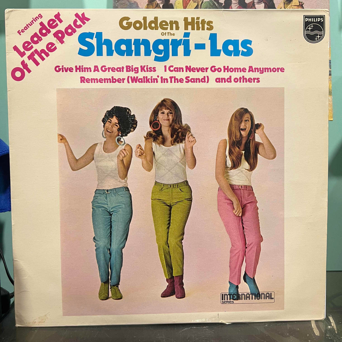 Shangri-Las - The Golden Hits
