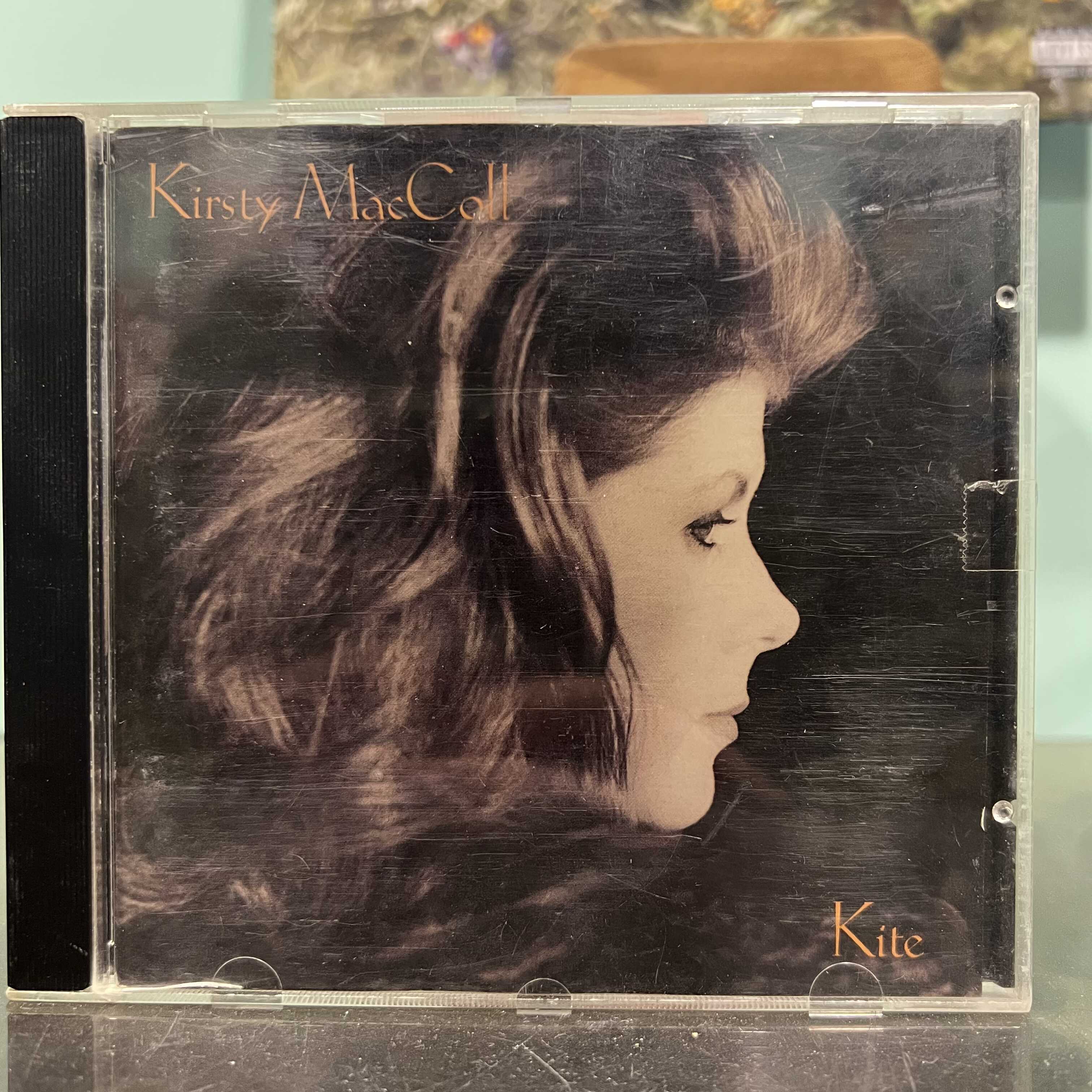 Kristy MacColl - Kite