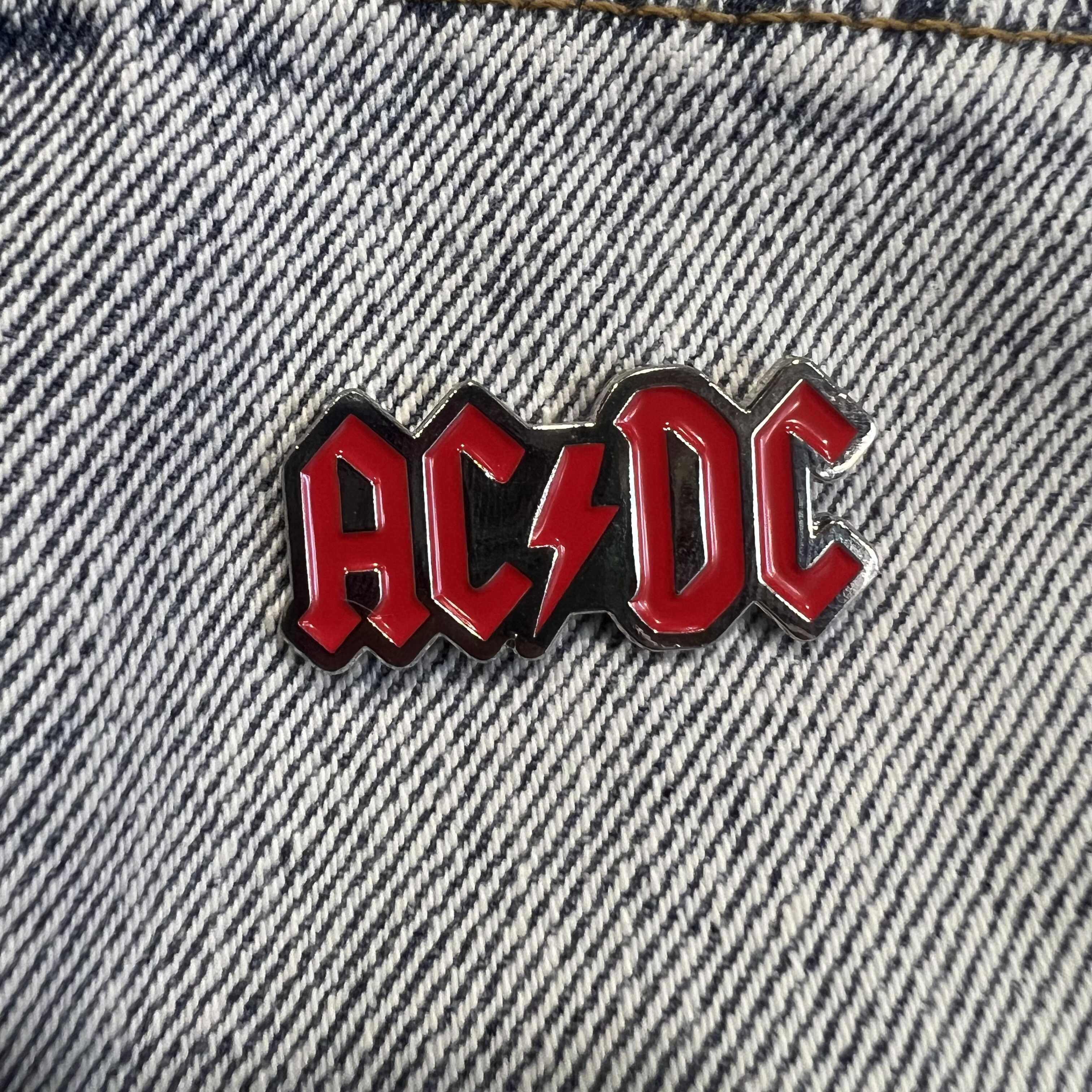 ACDC Pin