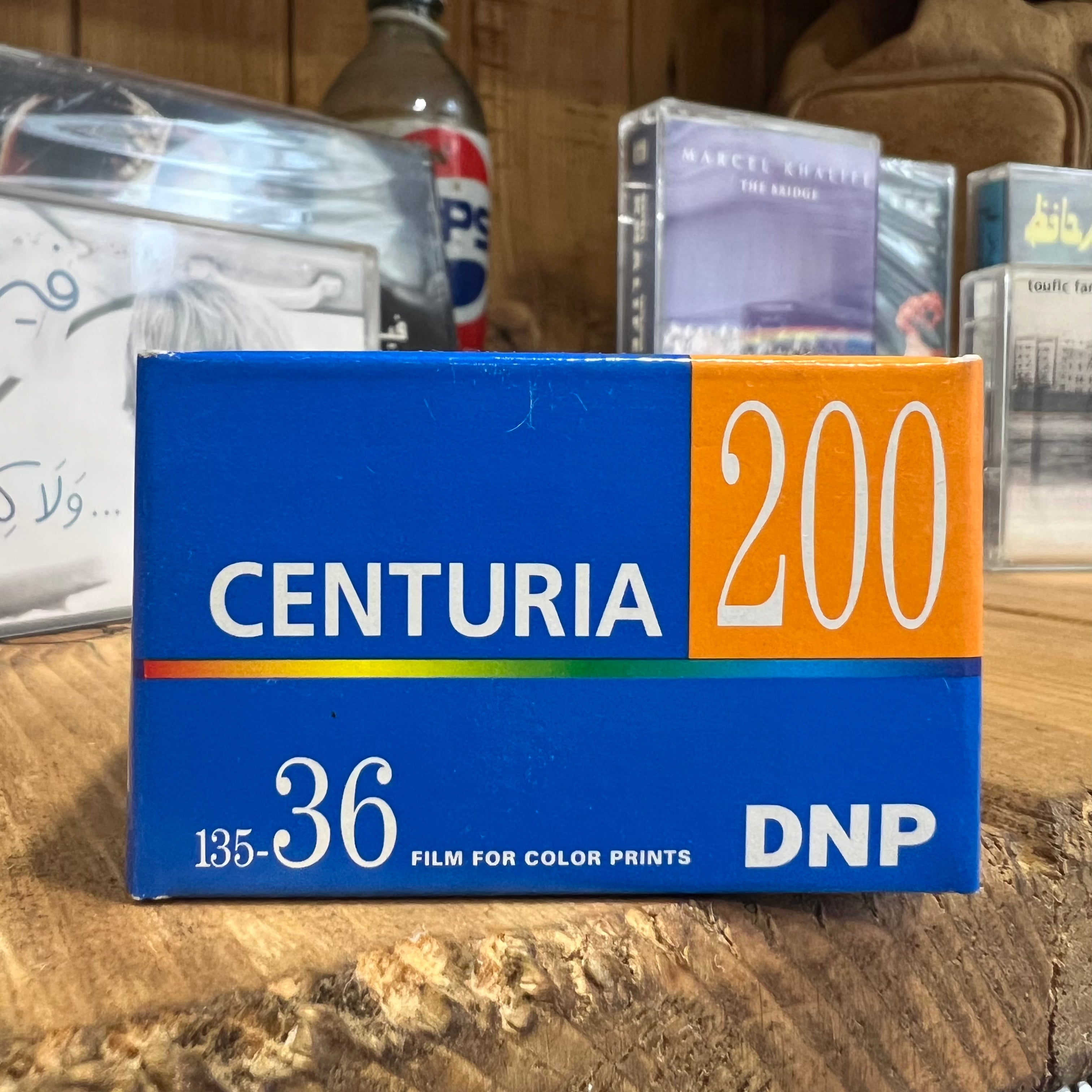 Centuria 200 - Expired Colored Film