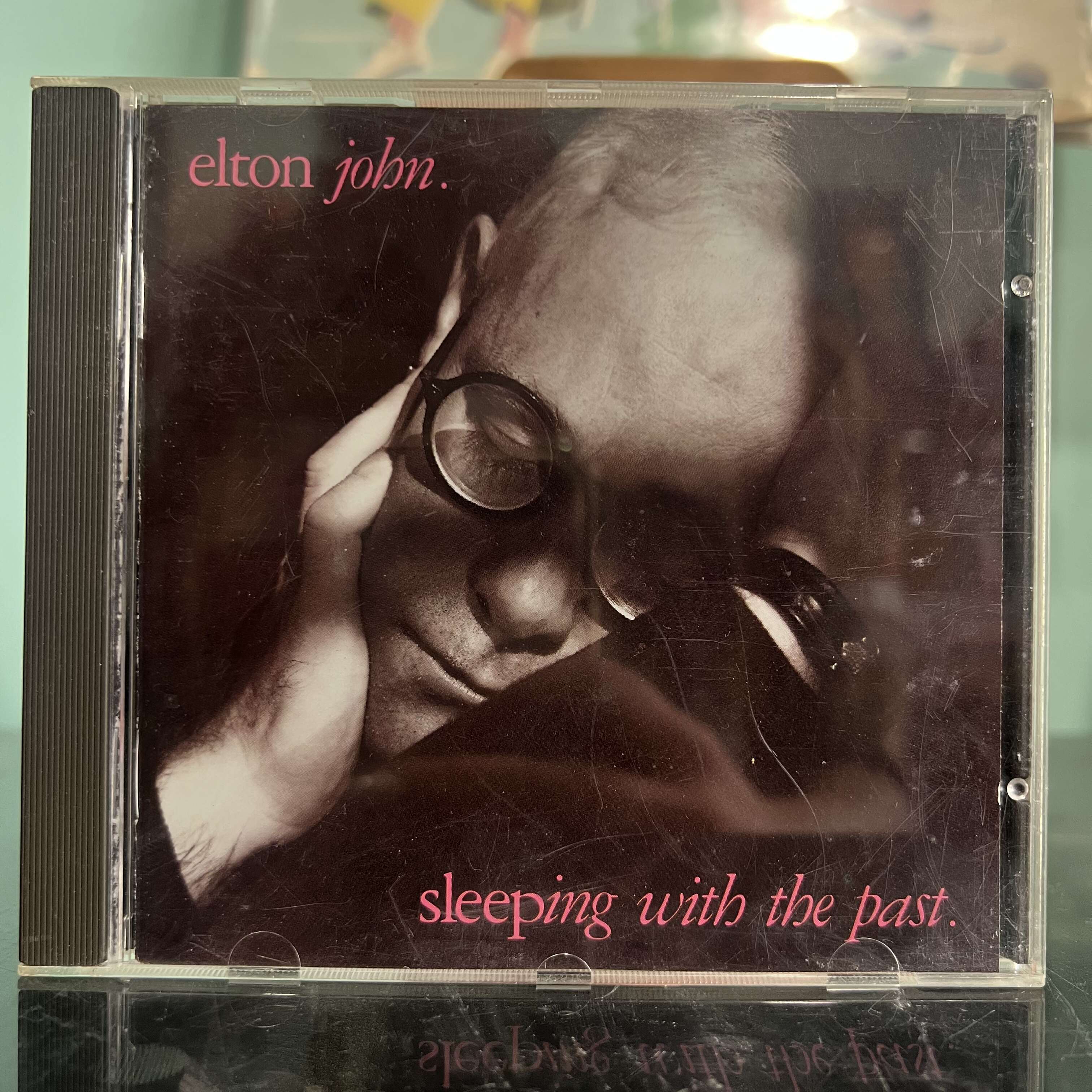 Elton John - Sleeping With The Past