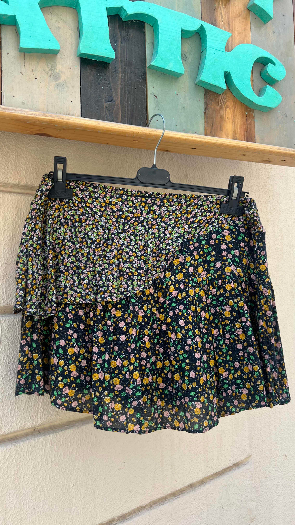 Black Mixed Micro Floral Ruffle Mini Skirt