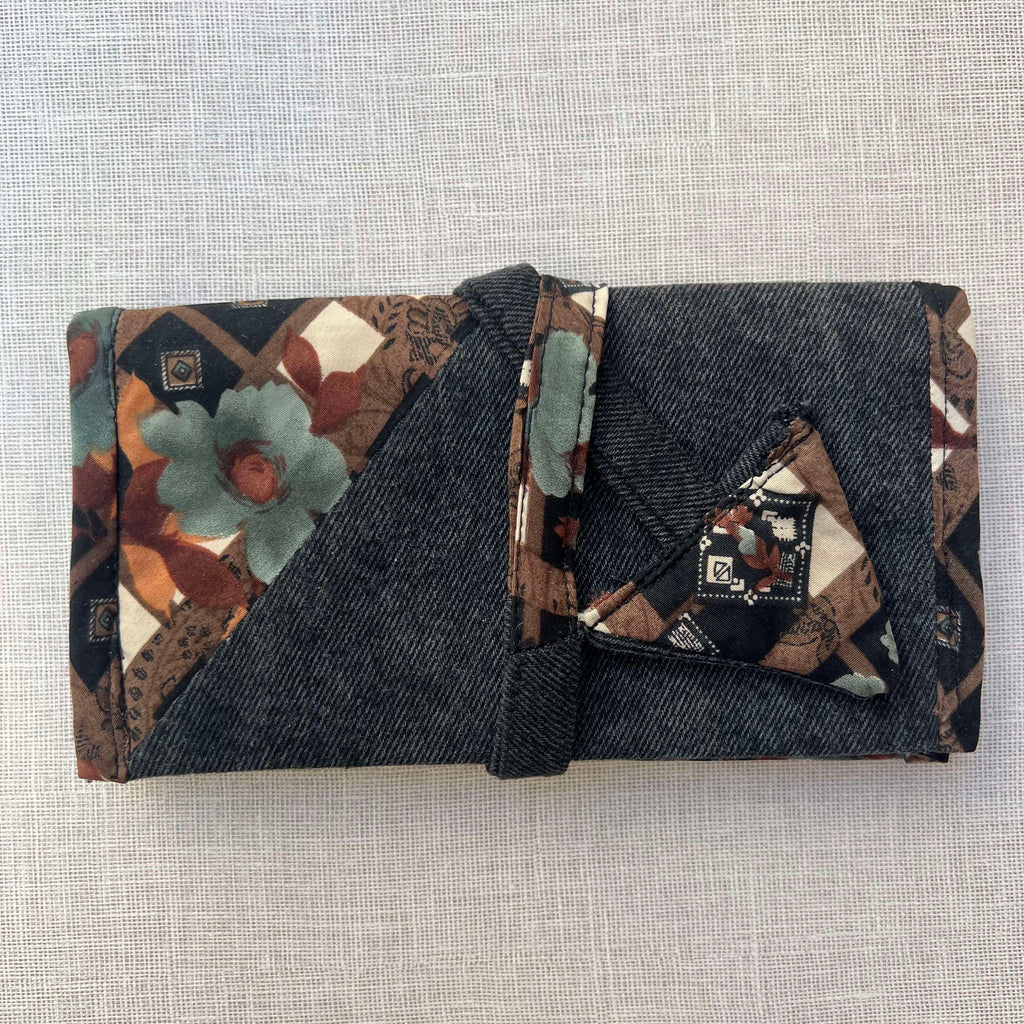 Black Denim Floral Pattern Tobacco Pouch