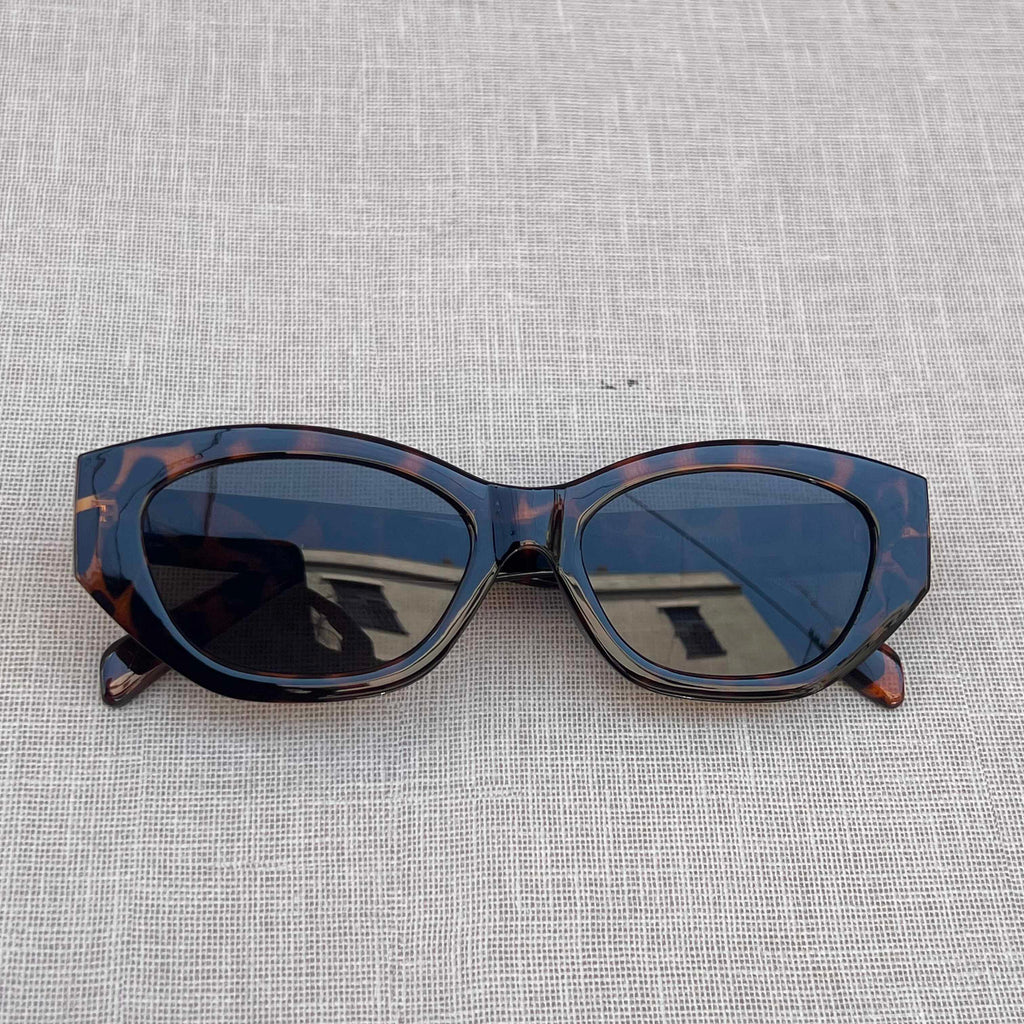 Tortoise Oval Cat Eye Sunglasses