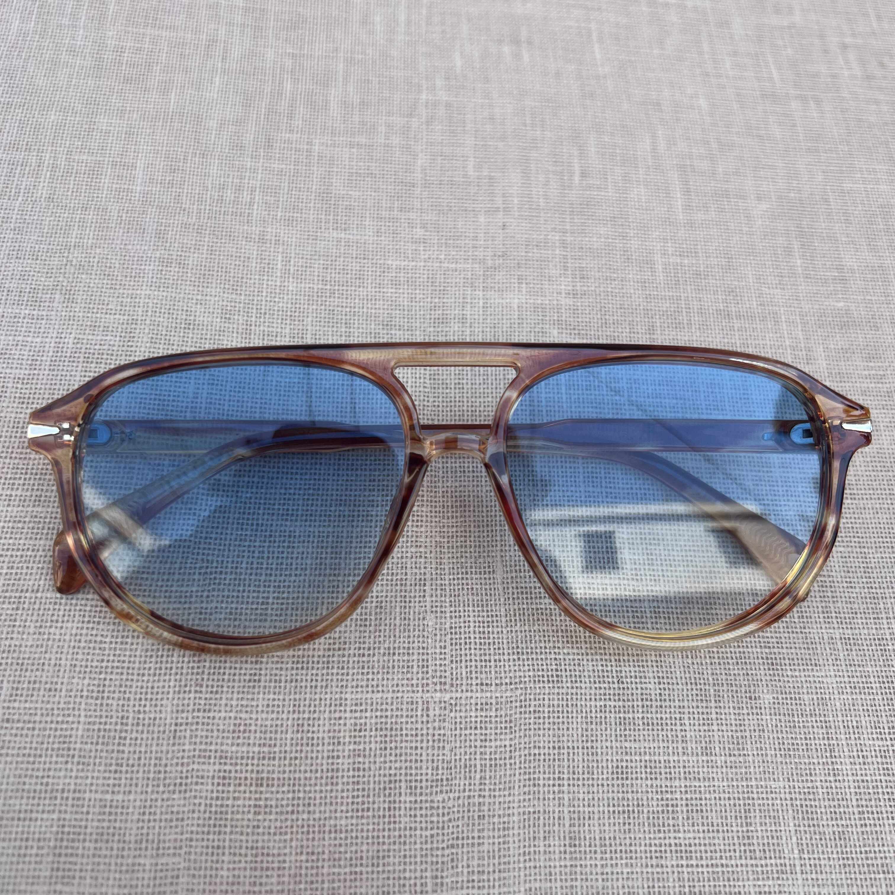 Thick Tortoiseshell Rectangle Sunglasses (Copy)