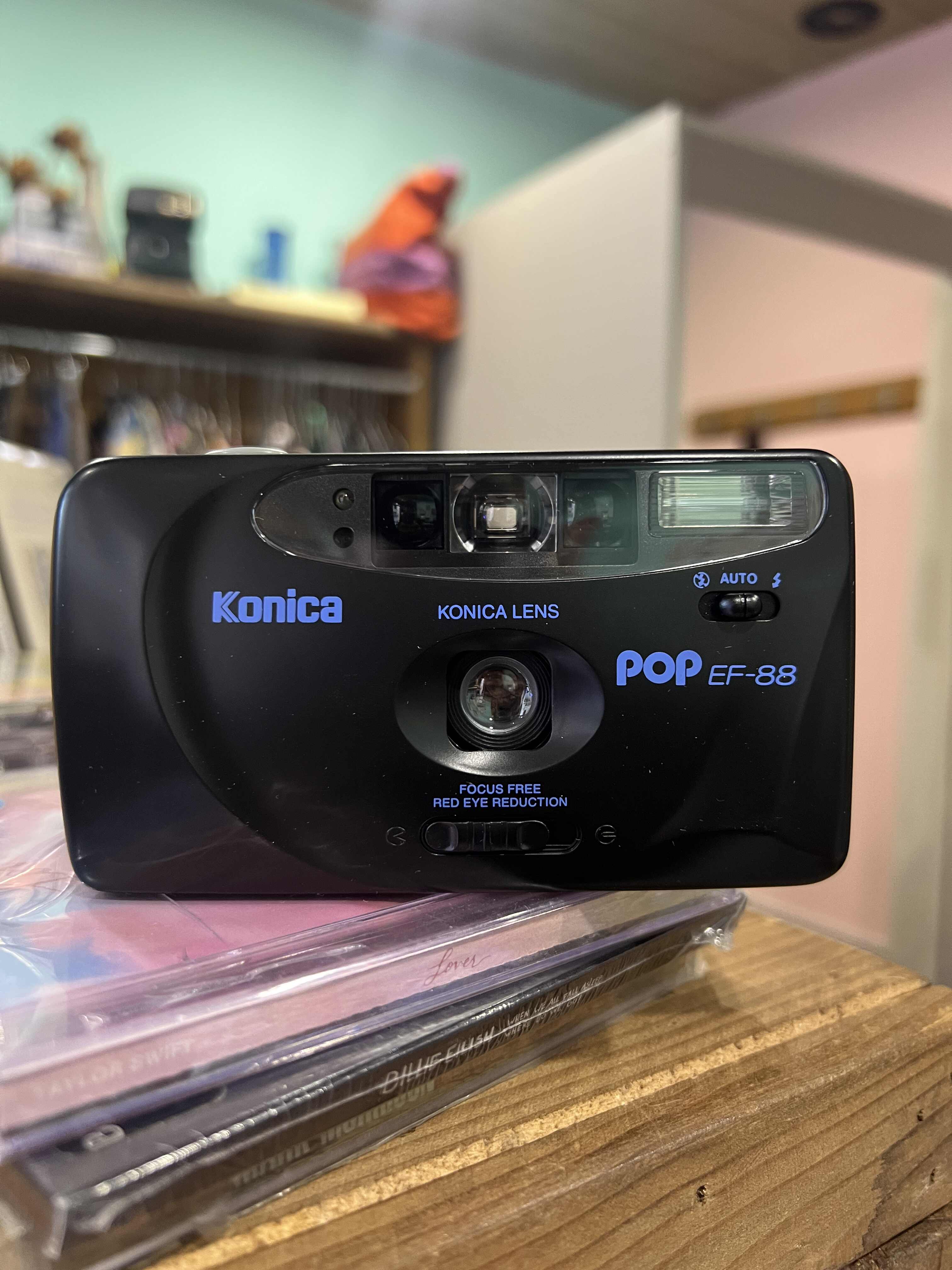 Konica Pop EF-88 Point & Shoot Camera
