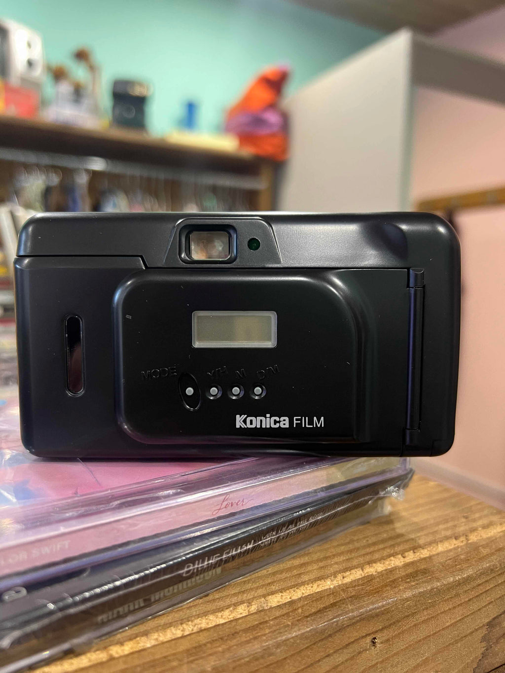 Konica Pop EF-88 Point & Shoot Camera