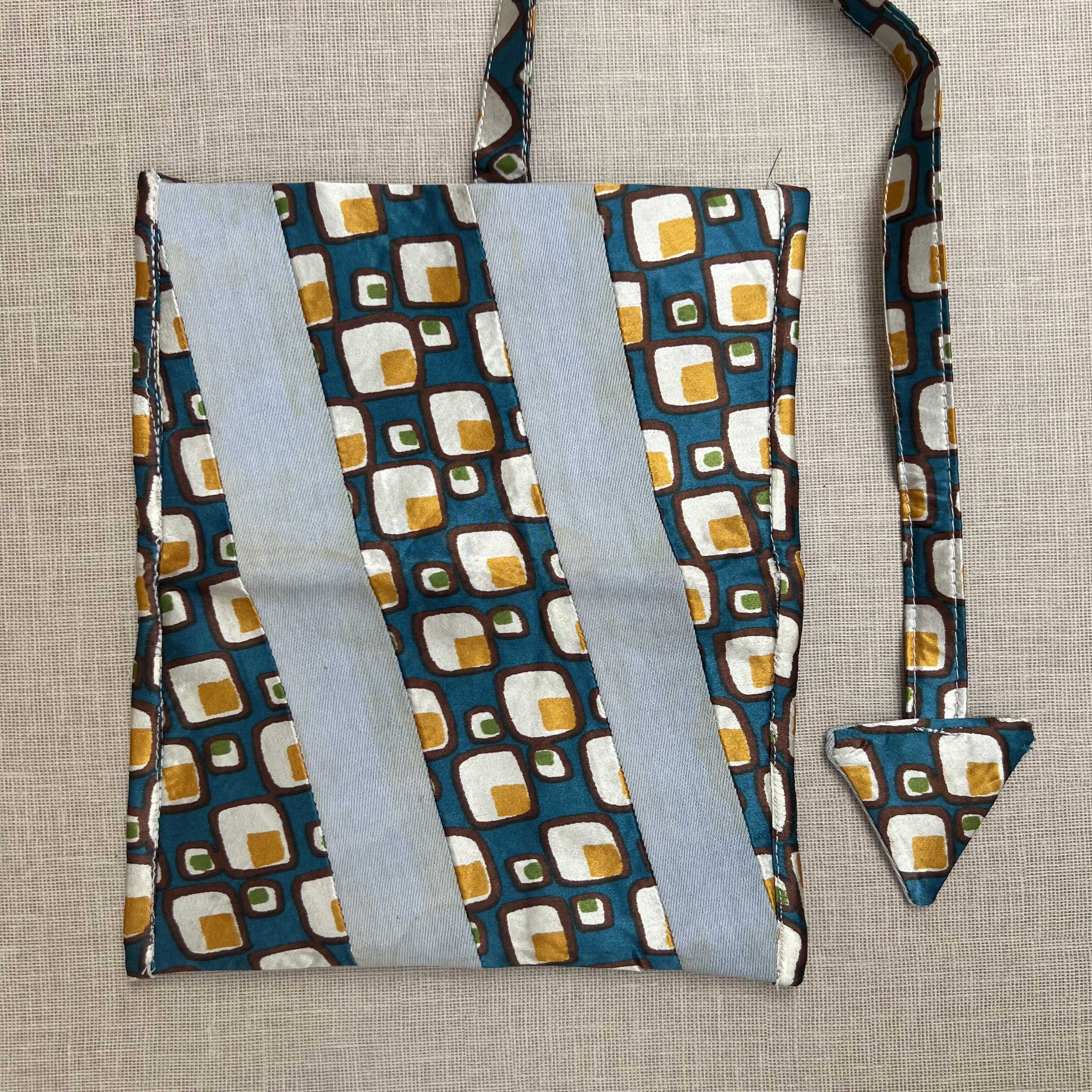 Retro Geometric Pattern & Denim Tobacco Pouch